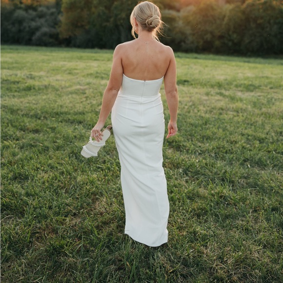 Katie May Pamela Gown - Picture 2 of 10